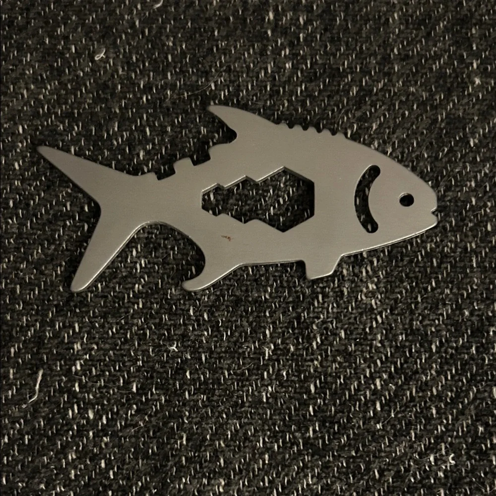 Multi Tool Pompano Fish Shape - Picture 2 of 5